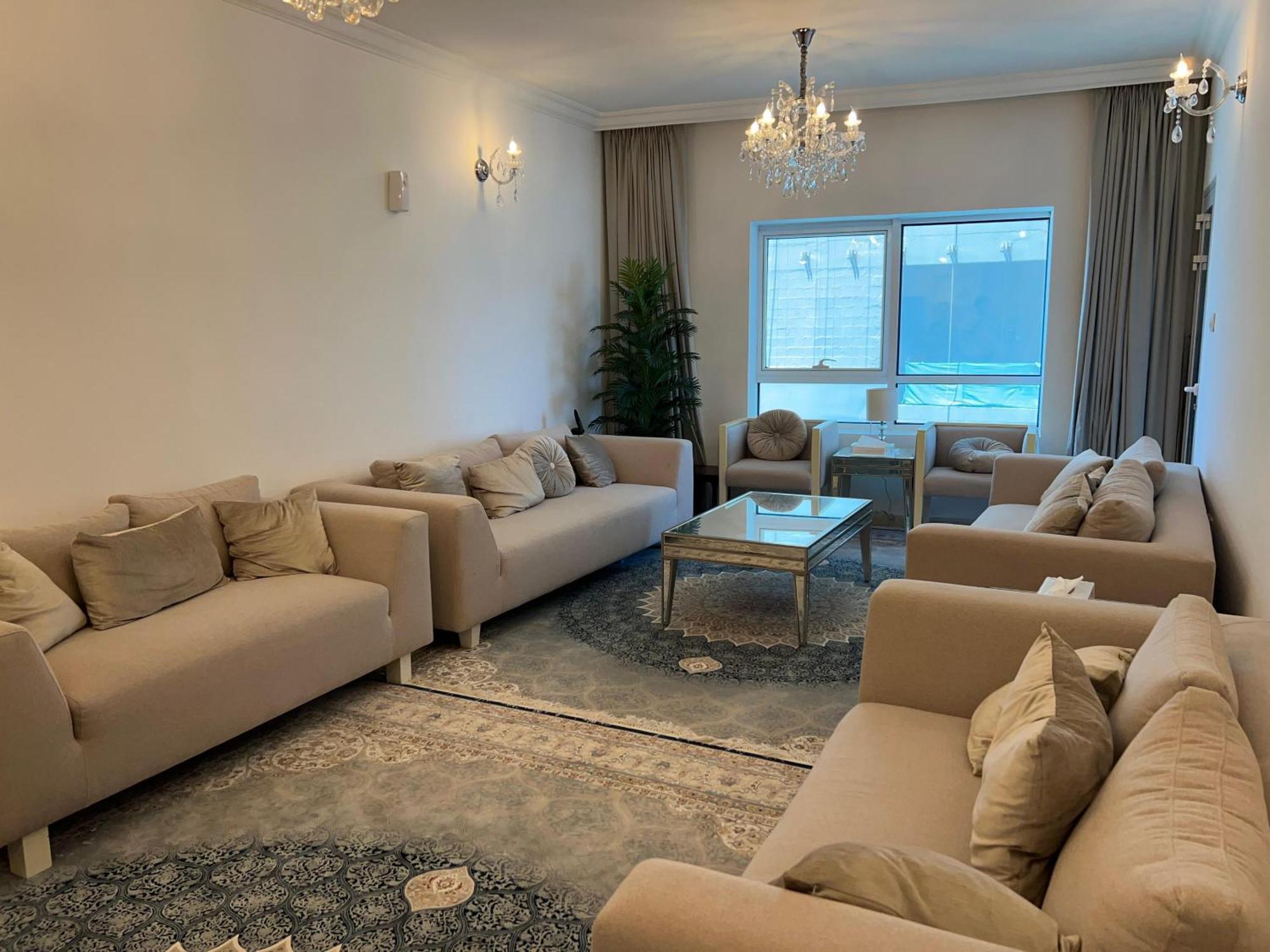 The Family Spot Apartment Sharjah Ngoại thất bức ảnh